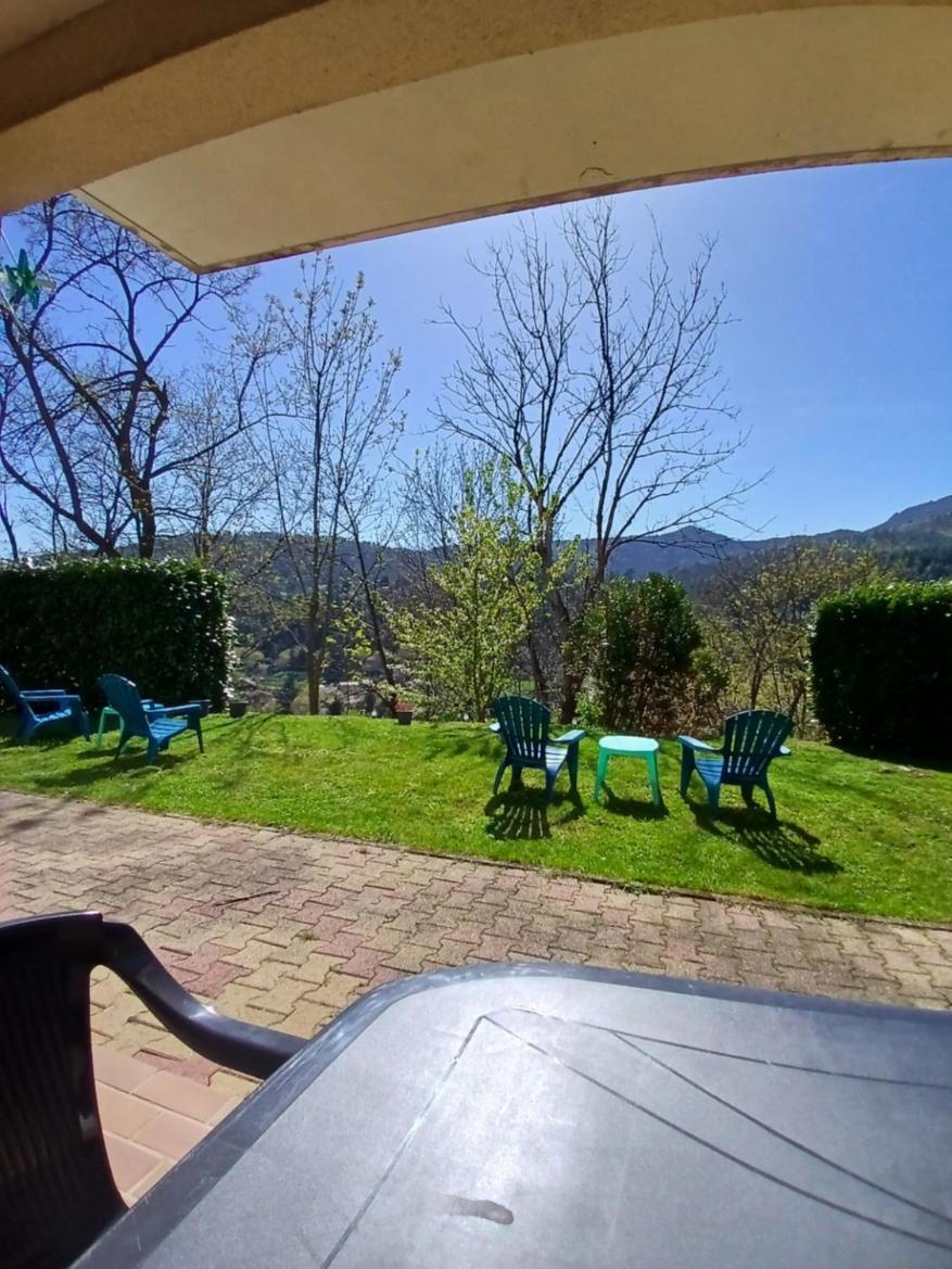 Gites En Cevennes "Chez Steloune" Genolhac المظهر الخارجي الصورة